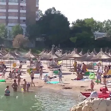 Daire Apartament La Malul Marii, Aproape De Plaja Mangalya