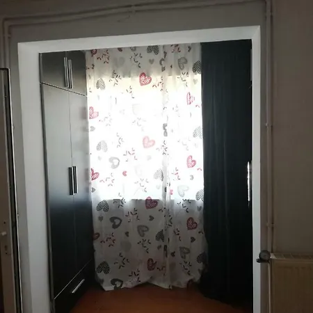 Apartament La Malul Marii, Aproape De Plaja Mangalya